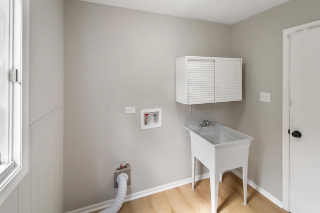 3618 Ronald Rd, Crete, IL 60417 - laundry area featuring hookup for a washing machine and light wood-style floors