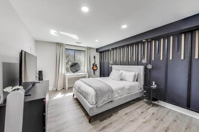 110 S Dunton Ave Unit 2C, Arlington Heights, IL 60005 - bedroom featuring wood finished floors, recessed lighting, and baseboards
