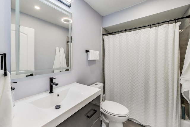 110 S Dunton Ave Unit 2C, Arlington Heights, IL 60005 - full bathroom with toilet, vanity, and a shower with shower curtain
