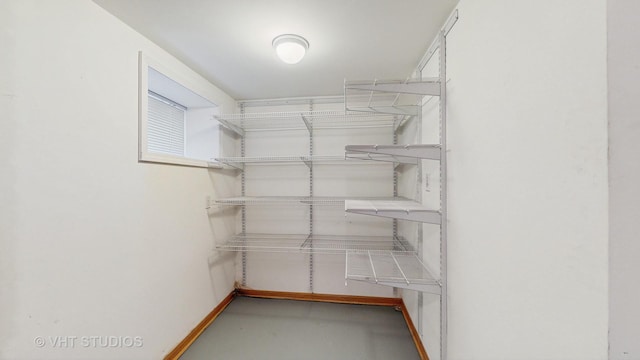 620 S Elmwood Ave, Oak Park, IL 60304 - view of spacious closet
