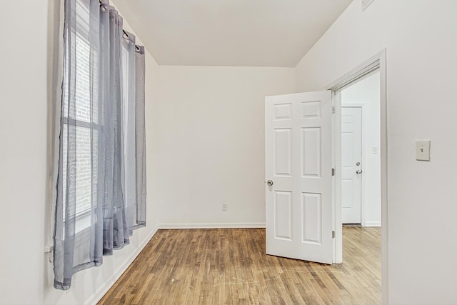 3330 W Hutchinson St, Chicago, IL 60618 - photo 27