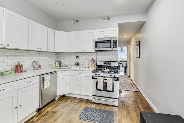 3330 W Hutchinson St, Chicago, IL 60618 - photo 37