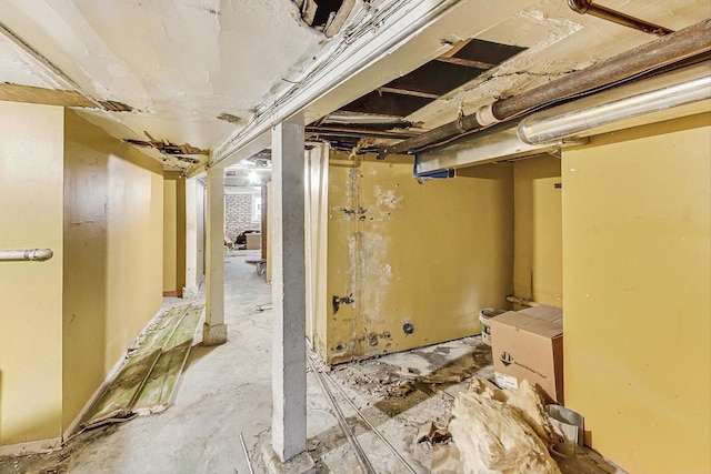 3330 W Hutchinson St, Chicago, IL 60618 - photo 46