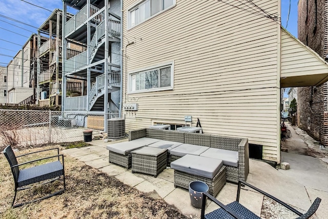 3330 W Hutchinson St, Chicago, IL 60618 - photo 52