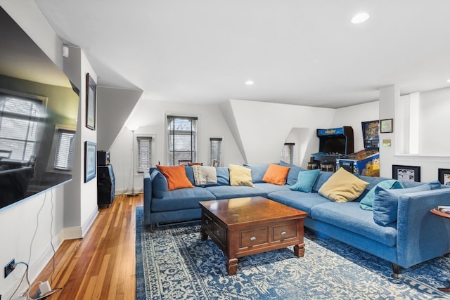 1348 W Wellington Ave Unit 3, Chicago, IL 60657 - living room featuring wood-type flooring, recessed lighting, and baseboards
