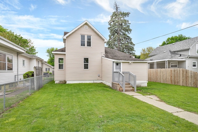 622 E Joliet St, Ottawa, IL 61350 - view of rear view of house