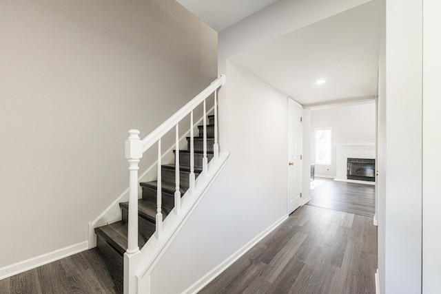 931 Old Oak Cir, Algonquin, IL 60102 - stairs with wood finished floors, a fireplace with raised hearth, baseboards, and recessed lighting