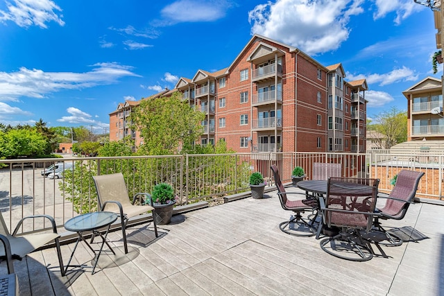 50 N Bokelman Ave Unit 233, Roselle, IL 60172 - deck with outdoor dining space