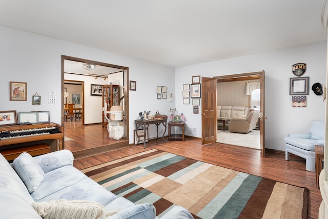 1352 Goldenrod Dr, Naperville, IL 60540 - living room featuring wood finished floors