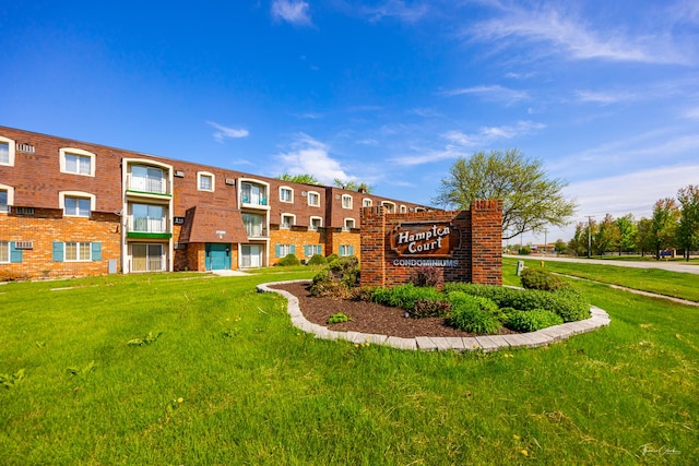 17963 Huntleigh Ct Unit 302, Country Club Hills, IL 60478 - community sign featuring a yard