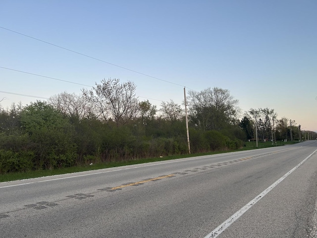 40827 N Delany Rd, Wadsworth, IL 60083 - photo 3
