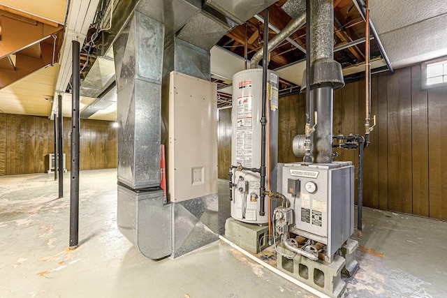 200 W Eisenhower St, Waterman, IL 60556 - utility room featuring gas water heater