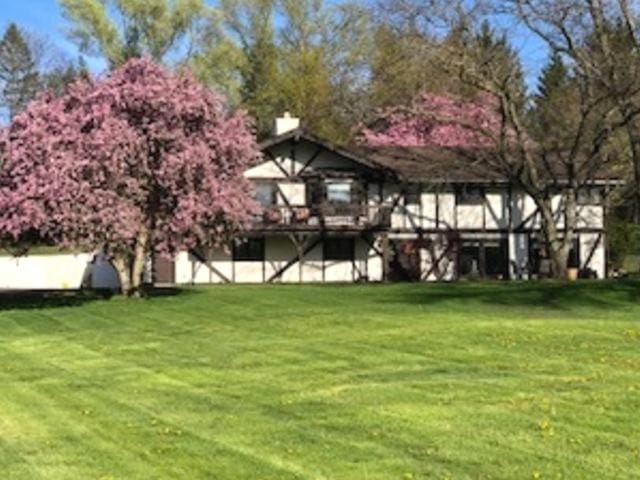 23105 N High Ridge Rd, Barrington, IL 60010 - view of grassy yard