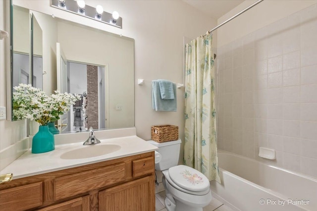 405 Lela Ln, Bartlett, IL 60103 - bathroom featuring toilet, vanity, and shower / tub combo