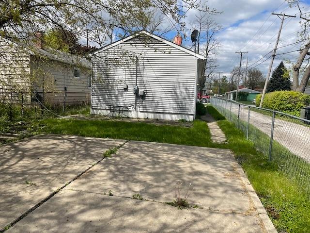 15015 Winchester Ave, Harvey, IL 60426 - view of outdoor structure with fence