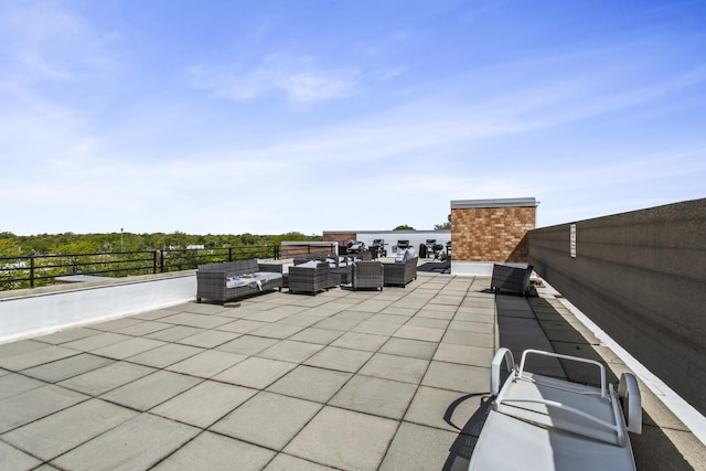 2020 St Johns Ave Unit 507, Highland Park, IL 60035 - view of patio with an outdoor hangout area