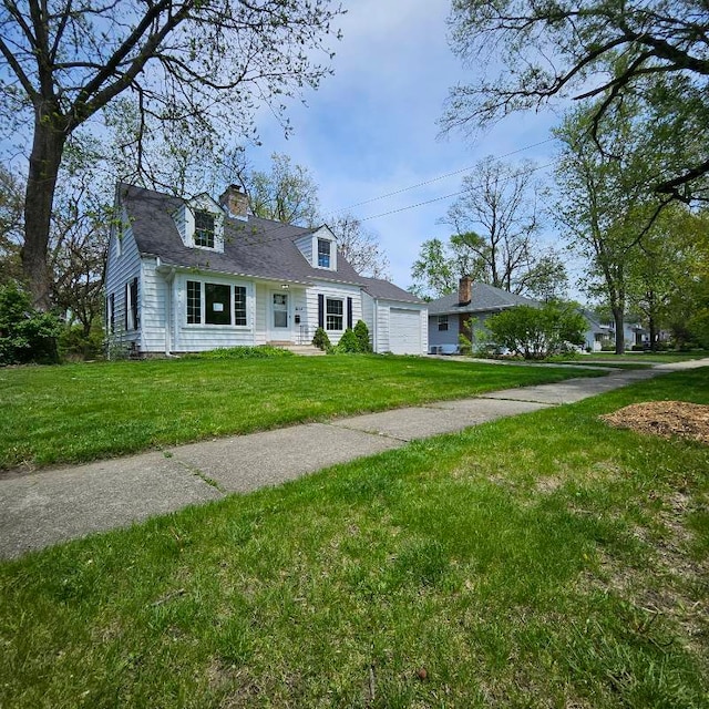view of front of property featuring a front yard