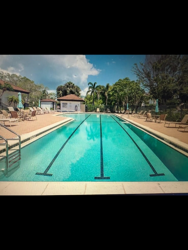 300 Ln Peninsula Blvd Unit 300-B, Naples, FL 34113 - photo 14