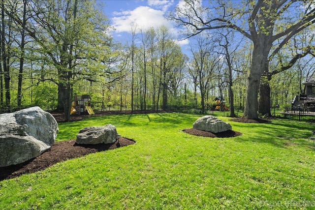 view of yard featuring a playground