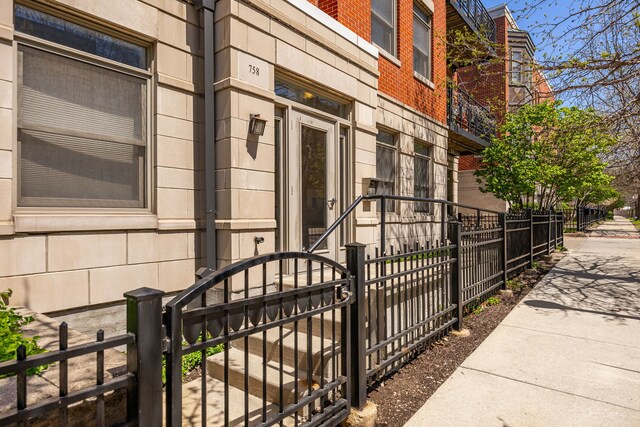758 W 15th St Unit 3A, Chicago, IL 60607 - doorway to property with a gate and fence