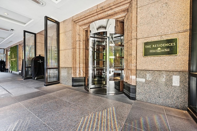 132 E Delaware Pl Unit 4901, Chicago, IL 60611 - common area with a high ceiling