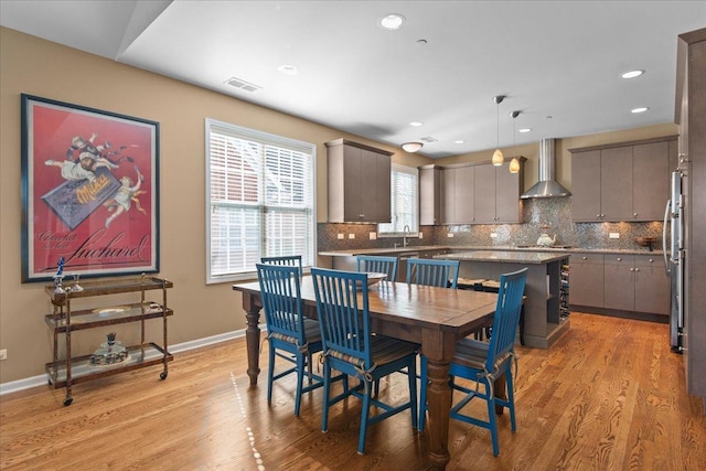 1147 Morgan St, Northbrook, IL 60062 - dining area featuring light wood-type flooring, baseboards, and recessed lighting