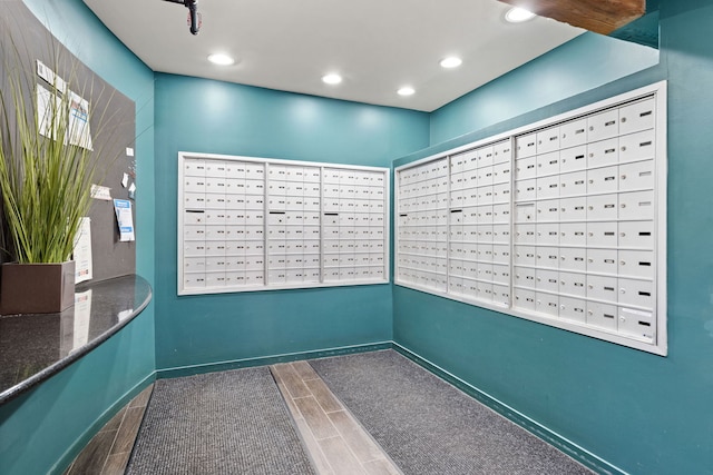 1000 W Washington Blvd Unit 127, Chicago, IL 60607 - view of community featuring mail area and recessed lighting