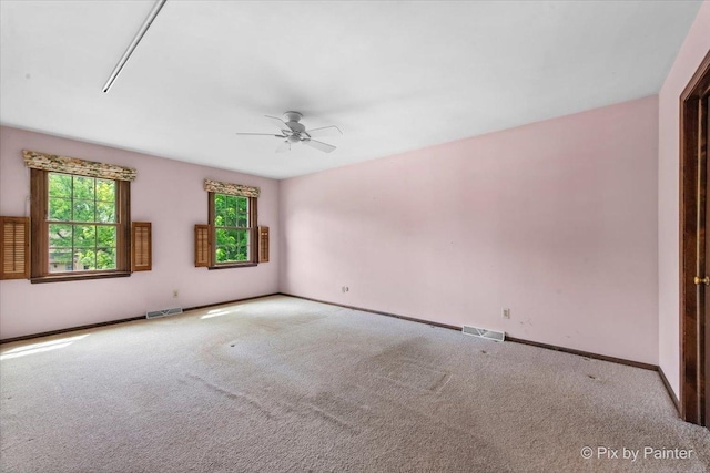 50 Southgate Crse, Saint Charles, IL 60174 - carpeted empty room with ceiling fan and baseboards
