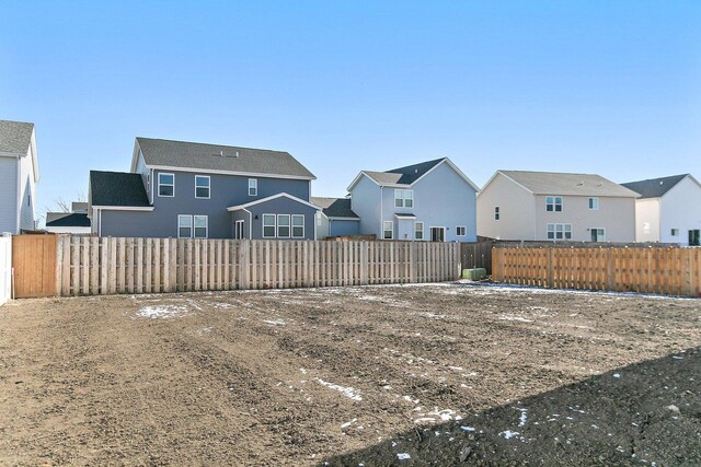 32009 Savannah Dr, Lakemoor, IL 60051 - view of yard featuring fence and a residential view
