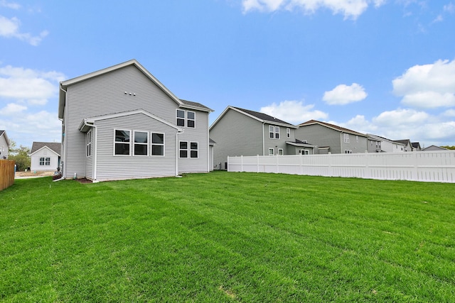 32009 Savannah Dr, Lakemoor, IL 60051 - view of rear view of property