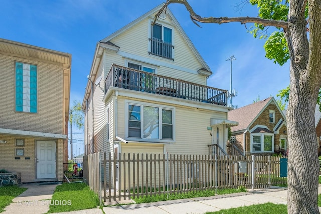2728 N Mulligan Ave, Chicago, IL 60639 - photo 2