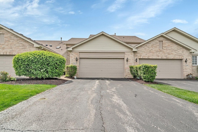 102 Iliad Dr, Tinley Park, IL 60477 - photo 1
