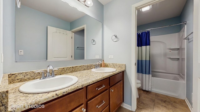 3756 Innesbrook Ct, Algonquin, IL 60102 - full bath featuring double vanity, toilet, shower / bath combo, and baseboards