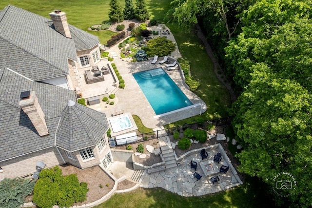 4N749 Old Farm Rd, Saint Charles, IL 60175 - aerial view of property and surrounding area featuring a pool