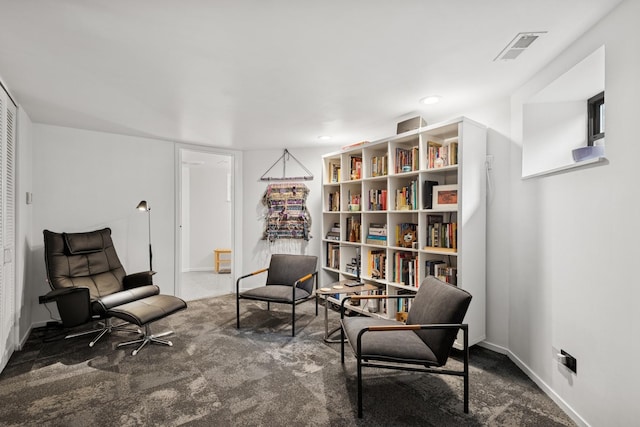 921 W Gunnison St Unit 1W, Chicago, IL 60640 - sitting room with carpet floors, baseboards, and recessed lighting