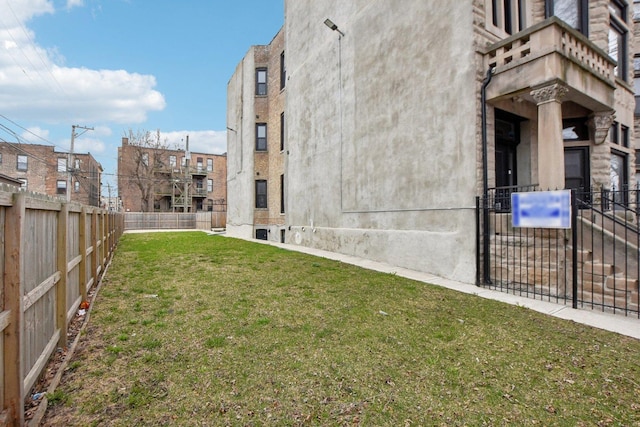 443 E 45th Pl Unit 3, Chicago, IL 60653 - view of yard