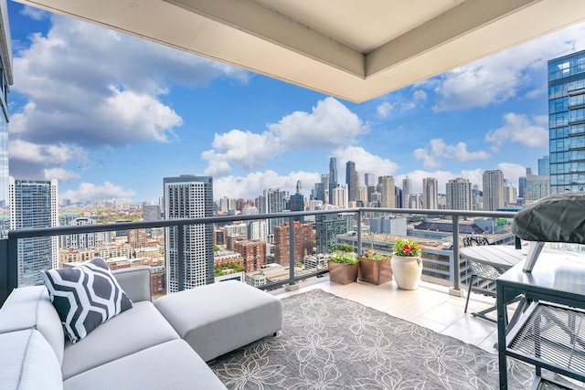 333 N Canal St Unit 3401, Chicago, IL 60606 - balcony with a skyline view and an outdoor living space