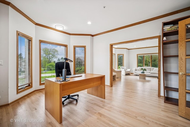 office featuring light wood-style flooring, ornamental molding, baseboards, and recessed lighting