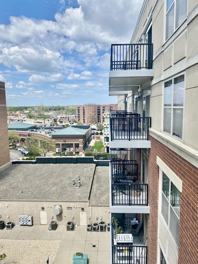 656 Pearson St Unit 608C, Des Plaines, IL 60016 - drone / aerial view