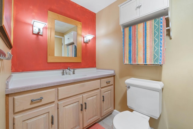 1712 Sutton Ln, Schaumburg, IL 60194 - half bath with toilet, vanity, and baseboards