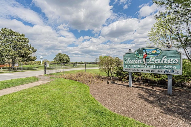 225 S Rohlwing Rd Unit 301, Palatine, IL 60074 - view of surrounding community