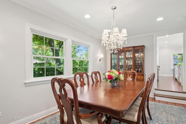 843 Chilton Ln, Wilmette, IL 60091 - dining area featuring a chandelier, plenty of natural light, recessed lighting, ornamental molding, and baseboards