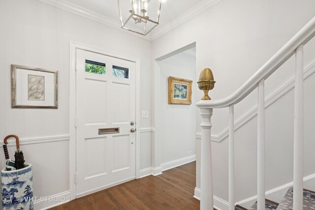 843 Chilton Ln, Wilmette, IL 60091 - bathroom with baseboards, vanity, toilet, and a shower stall