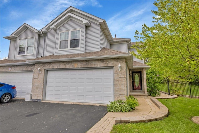911 Fawn Ridge Ct Unit B, Yorkville, IL 60560 - photo 2