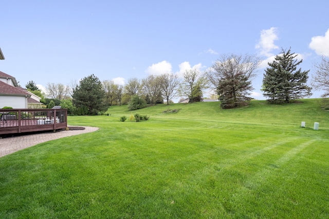4123 Easy Cir, Naperville, IL 60564 - view of grassy yard with a wooden deck