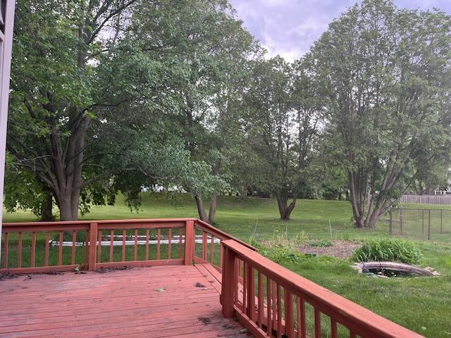 1969 Stanford Dr, Naperville, IL 60565 - view of wooden terrace