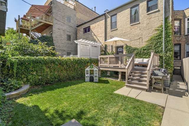 1319 N Oakley Blvd, Chicago, IL 60622 - view of green lawn with a pergola and a deck