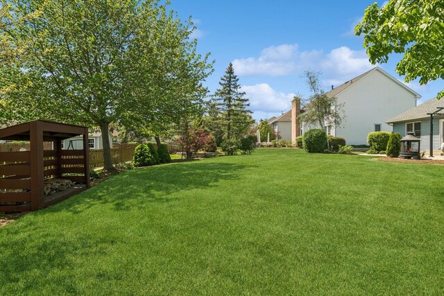 1593 Surridge Ct, Mundelein, IL 60060 - view of yard