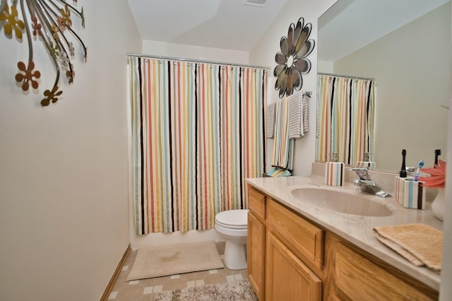 1729 Hidden Oaks Ct, Plainfield, IL 60586 - full bath featuring vanity, toilet, a shower with shower curtain, and lofted ceiling