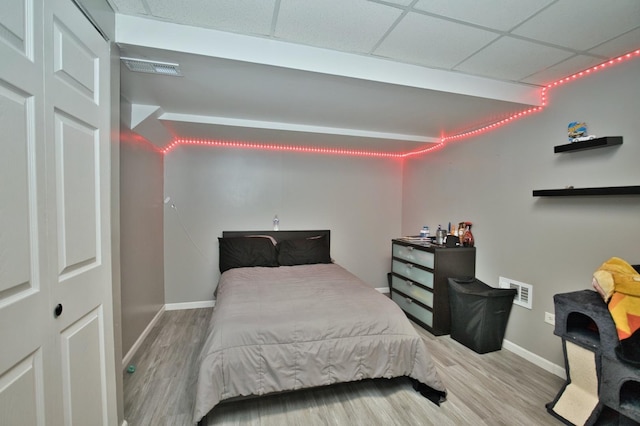 1729 Hidden Oaks Ct, Plainfield, IL 60586 - bedroom featuring wood finished floors and baseboards